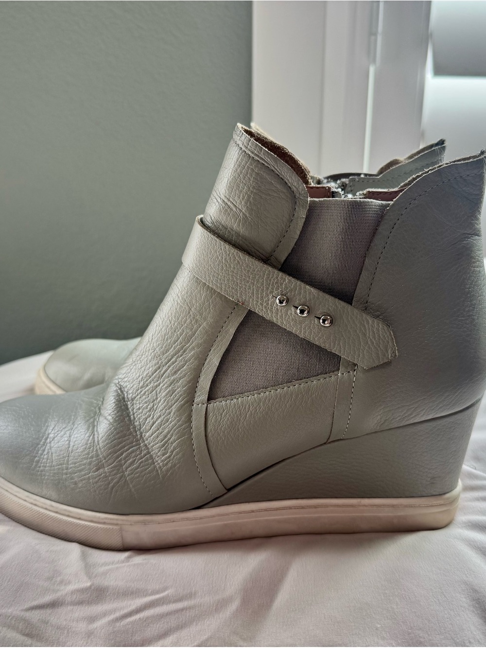 Paolo Women's Wedge Ankle Bootie in Light Gray